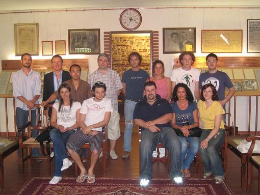 Barman Renato Cumerlato and students visit from Schio (VI)