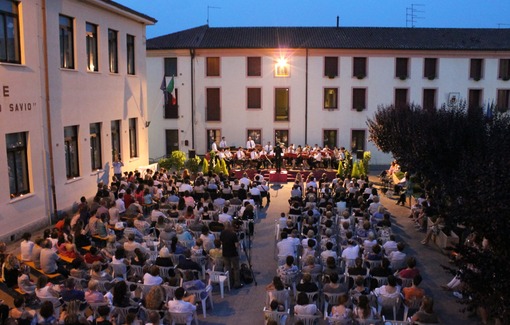 Aperitif mit Airone Rosso bei Musik von Verdi 