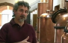 Objektiv: Le Poli Distillerie - tv ceca