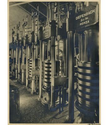 Ölfabrik der Poli Destillerien